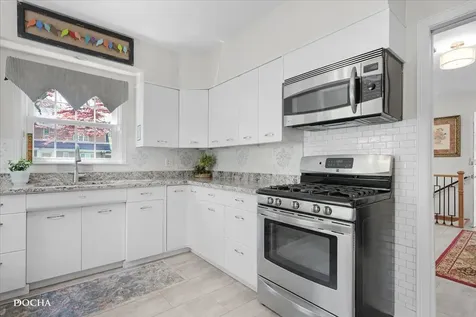 1421 Garfield Avenue Aurora IL 60506