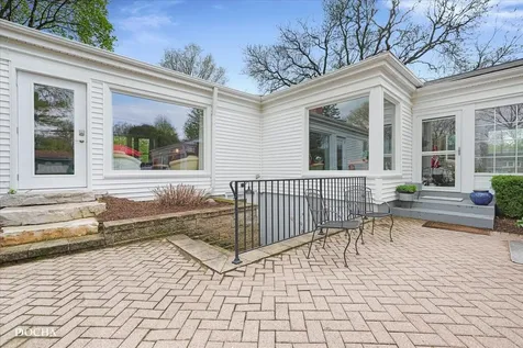 1421 Garfield Avenue Aurora IL 60506