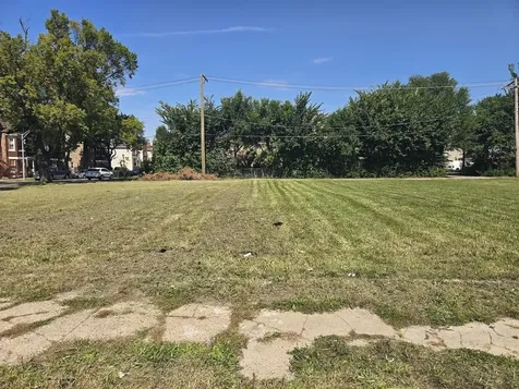 4112 West 16th Street Chicago IL 60623