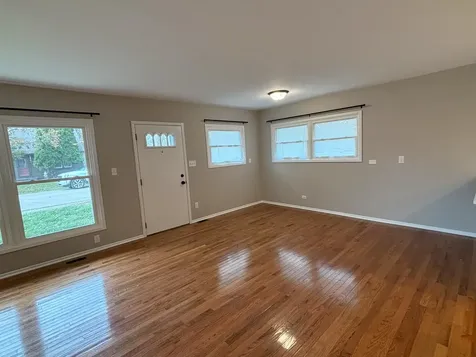 103 North Greenfield Avenue Crystal Lake IL 60014