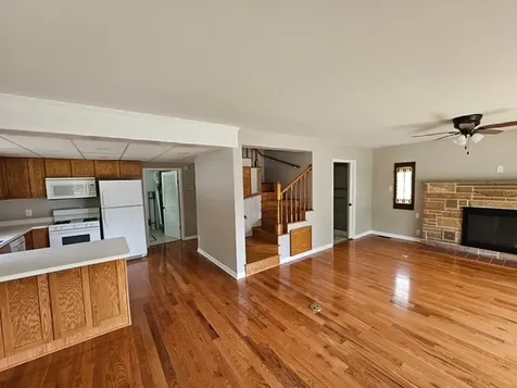 103 North Greenfield Avenue Crystal Lake IL 60014