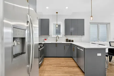 1330 West Hubbard Street Chicago IL 60642