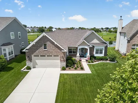 21325 Willow Pass Shorewood IL 60404
