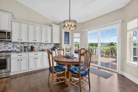 21325 Willow Pass Shorewood IL 60404