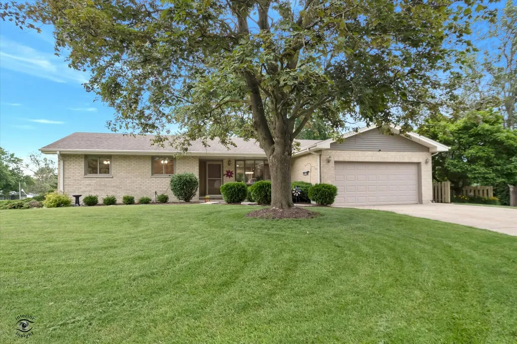 1013 Northern Drive Lockport IL 60441