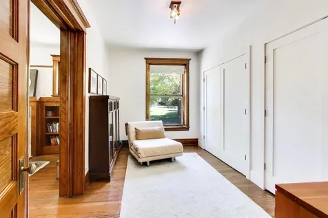 240 South Marion Street Oak Park IL 60302