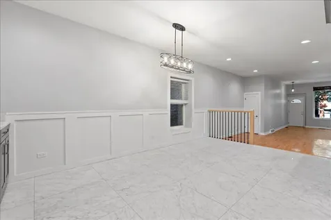 1147 West Taylor Street Chicago IL 60607