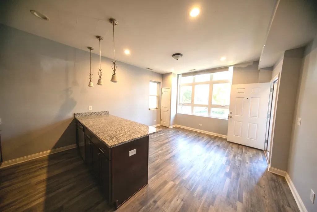 2711 West Polk Street Chicago IL 60612