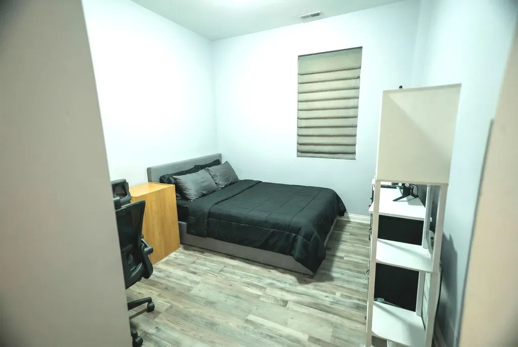 2711 West Polk Street Chicago IL 60612