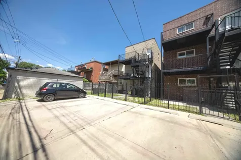 2711 West Polk Street Chicago IL 60612