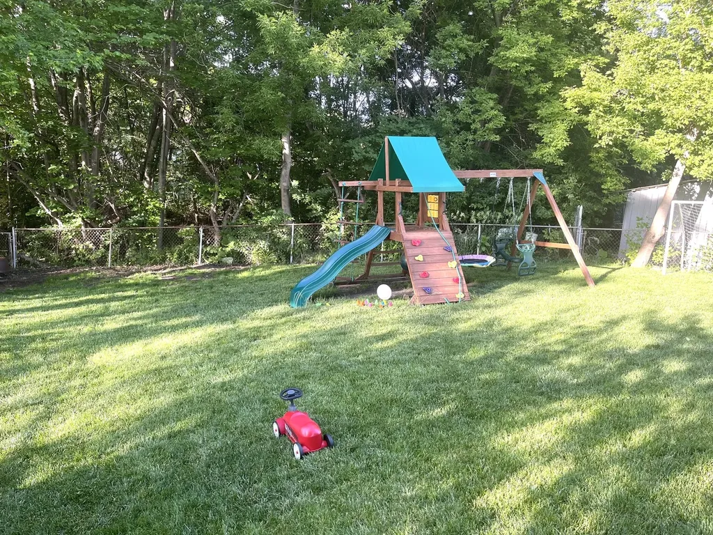 3600 Brookmeade Drive Rolling Meadows IL 60008