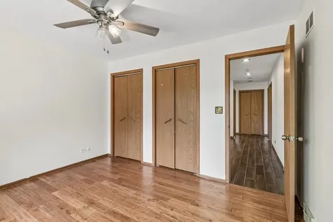 1191 Hunters Lane Libertyville IL 60048