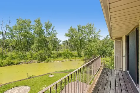 1191 Hunters Lane Libertyville IL 60048