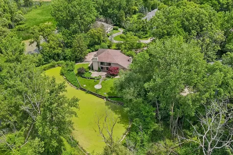 1191 Hunters Lane Libertyville IL 60048