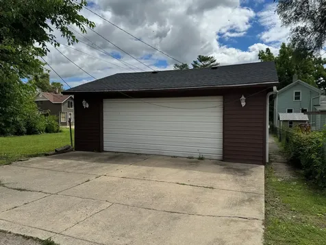 1021 North Hickory Street Joliet IL 60435