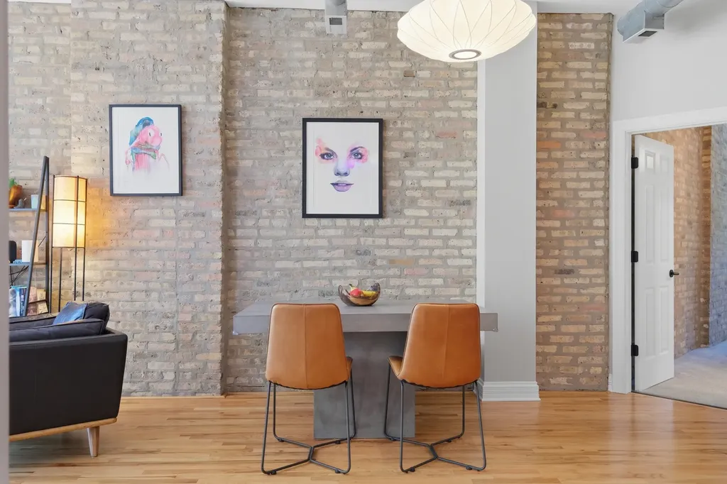 1245 West George Street Chicago IL 60657