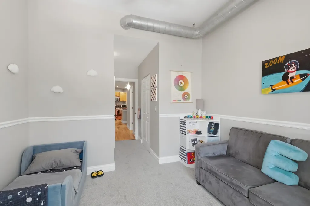1245 West George Street Chicago IL 60657