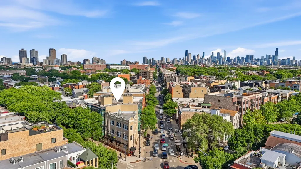 1245 West George Street Chicago IL 60657