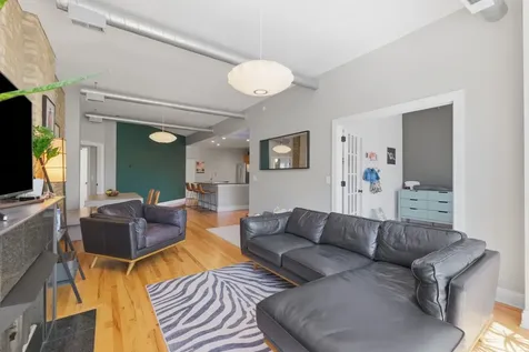 1245 West George Street Chicago IL 60657