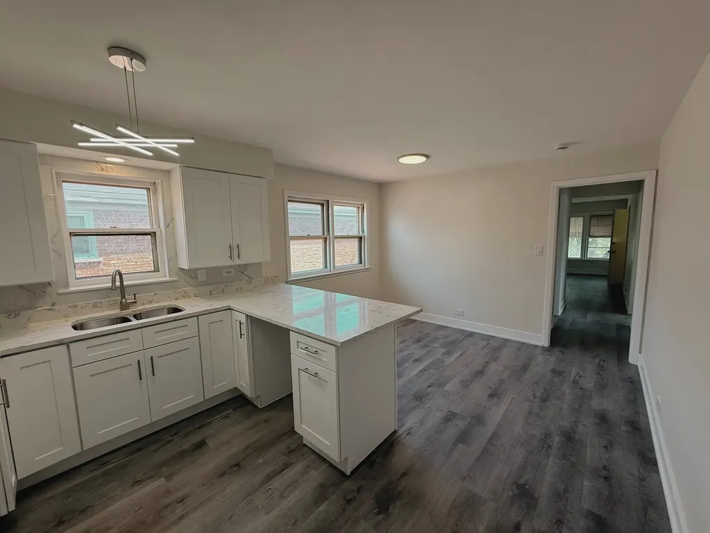 6244 South Seeley Avenue Chicago IL 60636