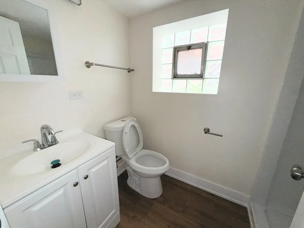 6244 South Seeley Avenue Chicago IL 60636