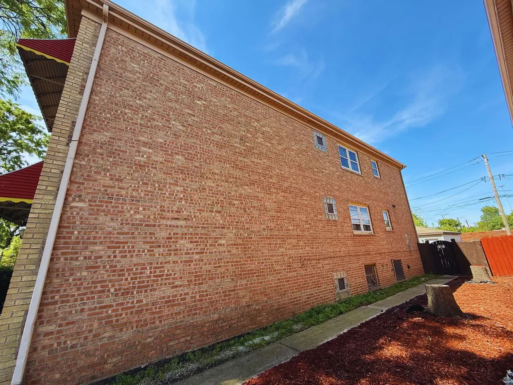 6244 South Seeley Avenue Chicago IL 60636