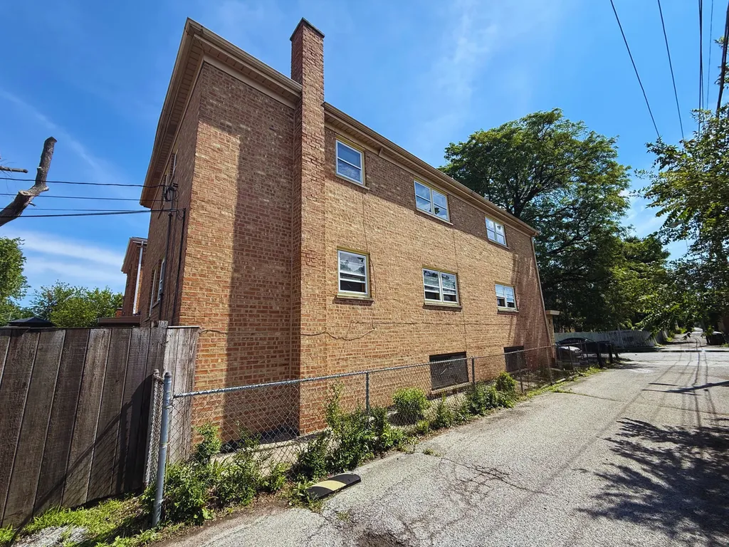 6244 South Seeley Avenue Chicago IL 60636