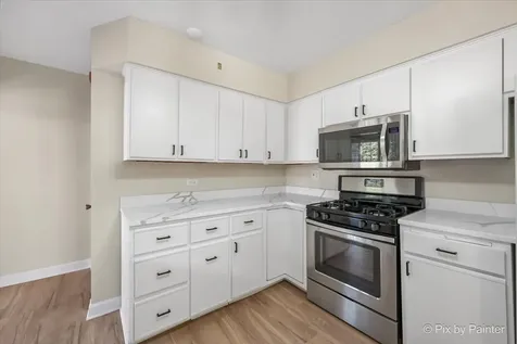3911 Eastway Drive Island Lake IL 60042