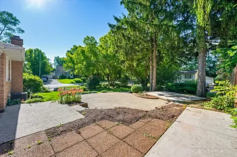 3911 Eastway Drive Island Lake IL 60042