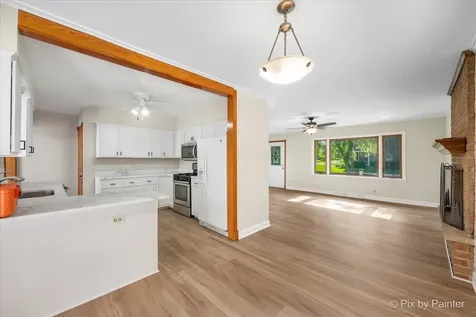 3911 Eastway Drive Island Lake IL 60042