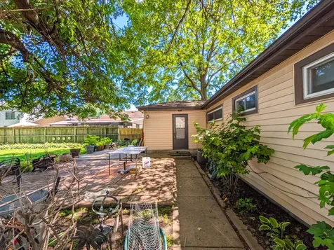 291 3RD Street Wheeling IL 60090