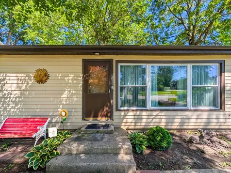 291 3RD Street Wheeling IL 60090