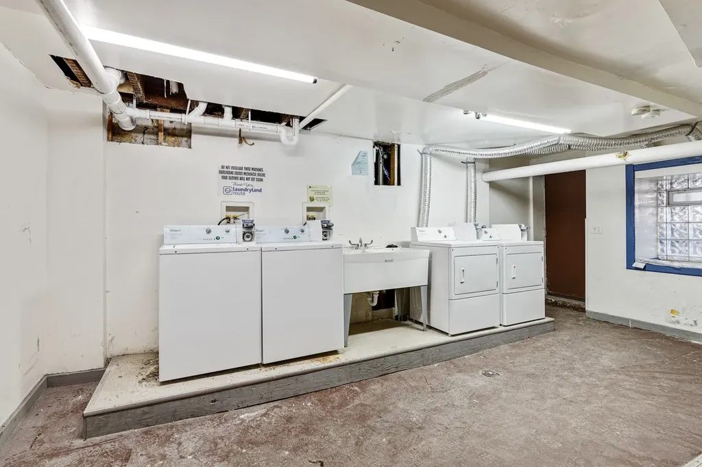 4431 North Racine Avenue Chicago IL 60640