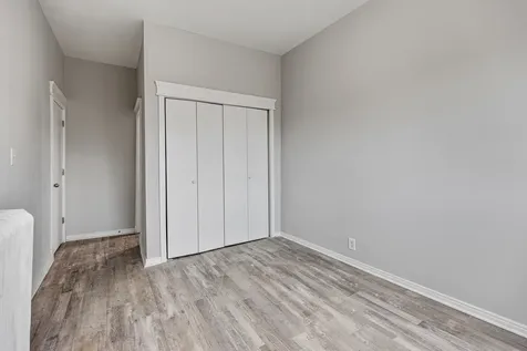4431 North Racine Avenue Chicago IL 60640