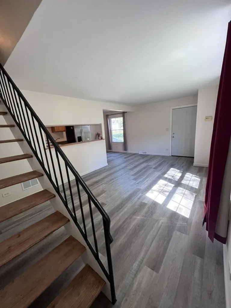 518 Darlene Lane Glendale Heights IL 60139