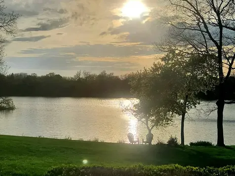 640 Old Barn Road Lake Barrington IL 60010
