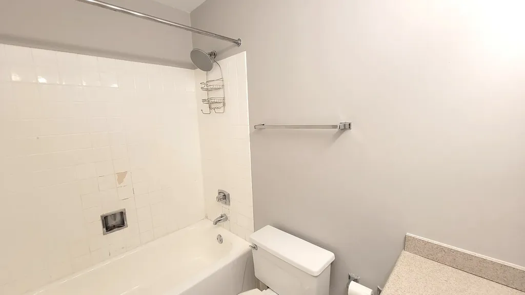 10 East Ontario Street Chicago IL 60611