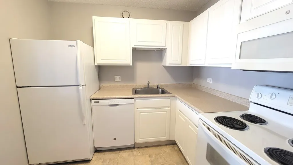 10 East Ontario Street Chicago IL 60611
