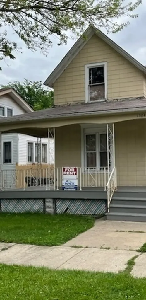 13841 Forest Avenue Dolton IL 60419