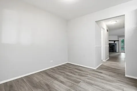 641 Clover Road Wauconda IL 60084