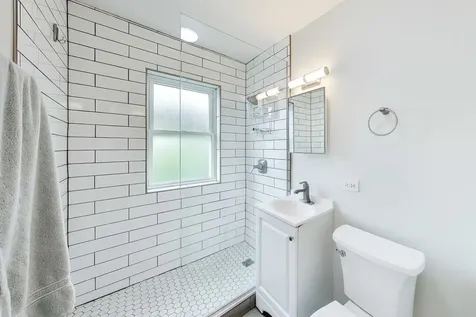 6407 North Normandy Avenue Chicago IL 60631