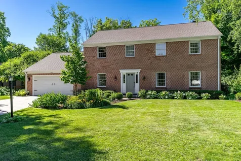 5461 Blackthorn Drive Rockford IL 61107