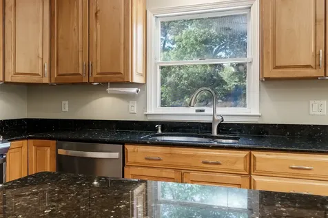 5461 Blackthorn Drive Rockford IL 61107