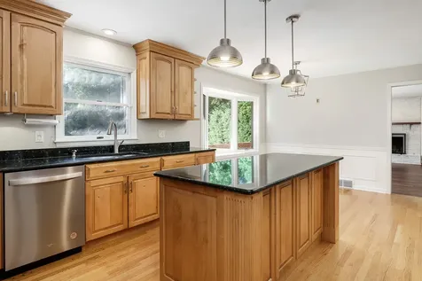 5461 Blackthorn Drive Rockford IL 61107