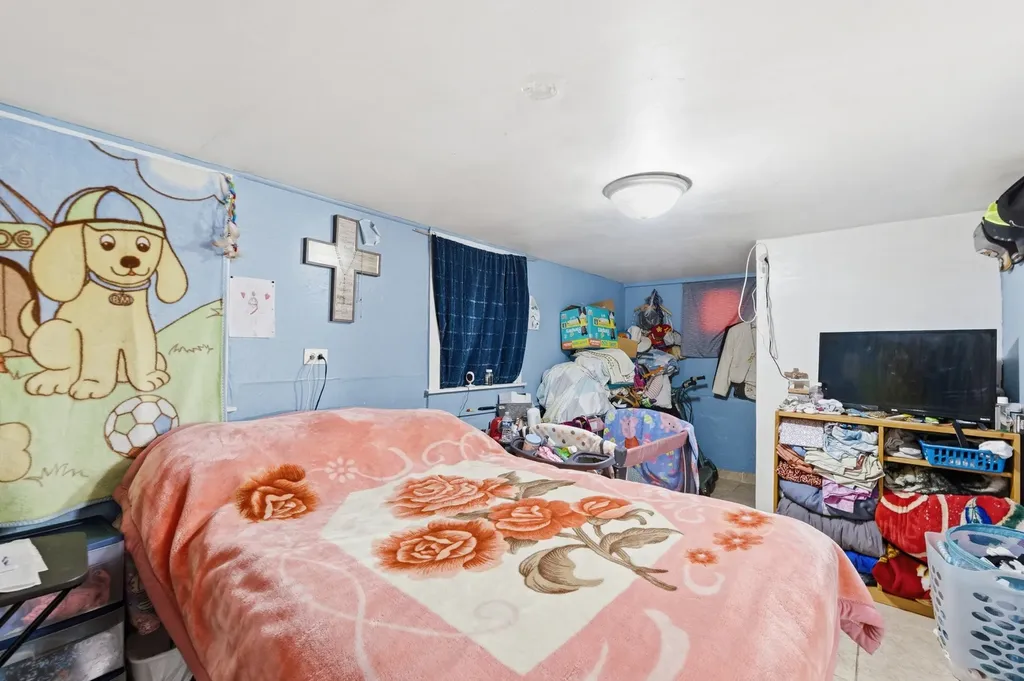 3733 West 64th Street Chicago IL 60629