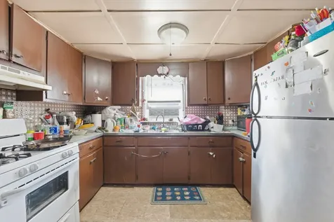 3733 West 64th Street Chicago IL 60629