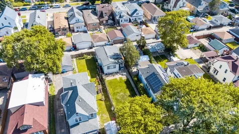 3733 West 64th Street Chicago IL 60629
