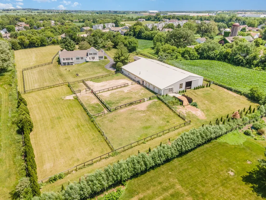 5284 Harvey Road Caledonia IL 61011