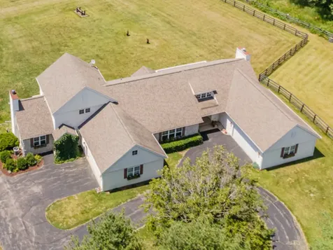 5284 Harvey Road Caledonia IL 61011