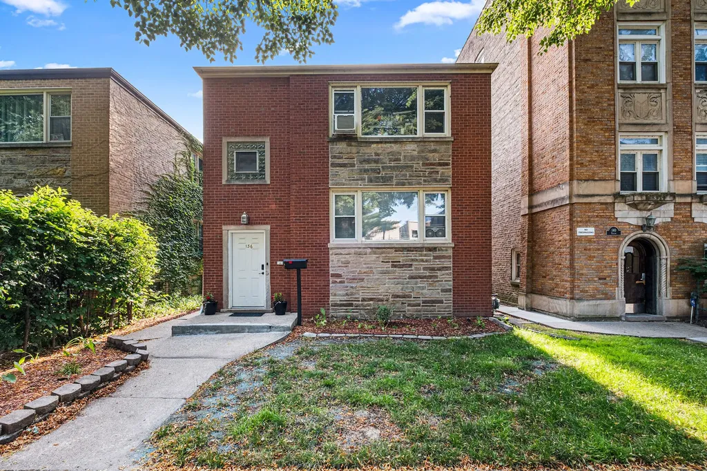 136 Callan Avenue Evanston IL 60202